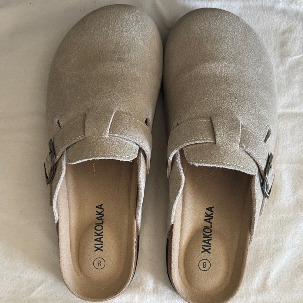 Women's Tan Slip-On Shoes